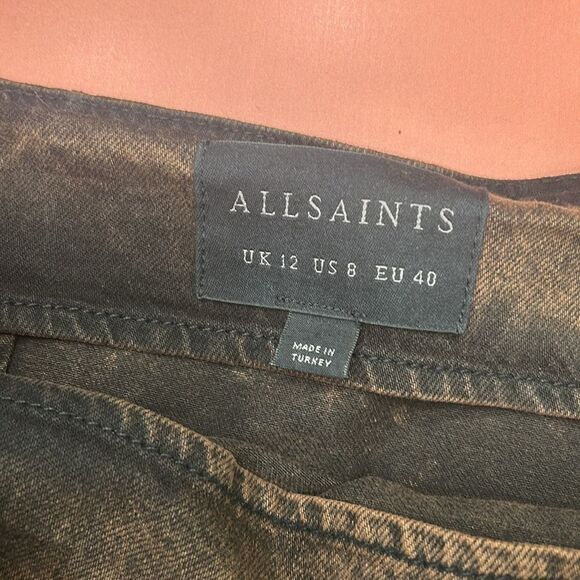 Retro stunning AllSaints mini peplum denim skirt in a washed magenta - Picture 7 of 8